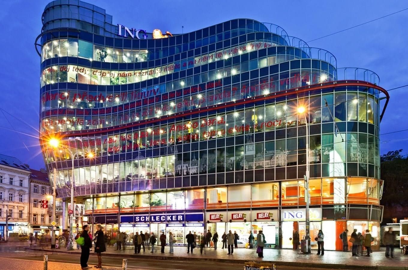 Lease of 6 570 sq m in the Zlatý Anděl building for NN Group