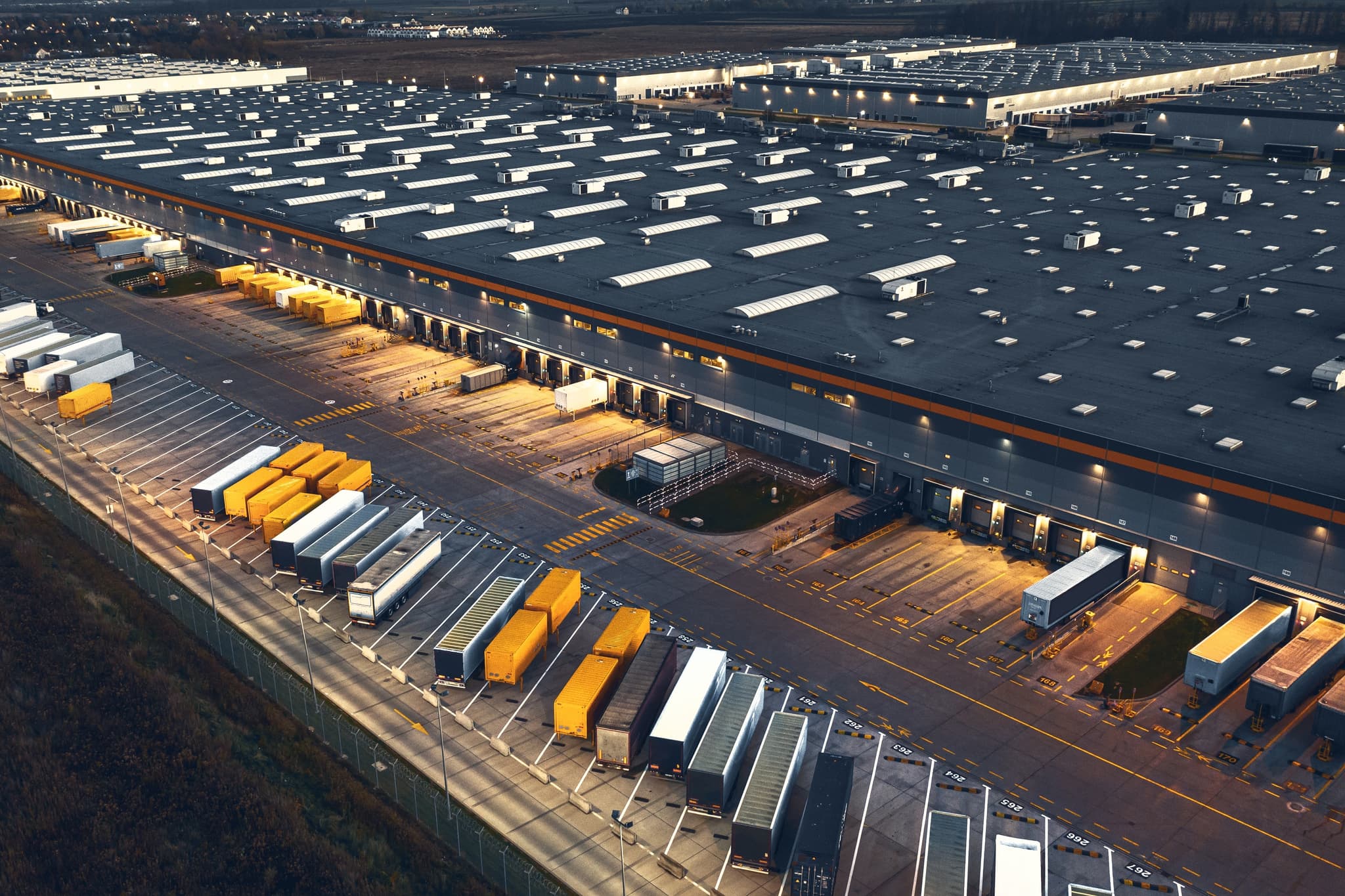 TRH PRŮMYSLOVÝCH NEMOVITOSTÍ Q4/2023
