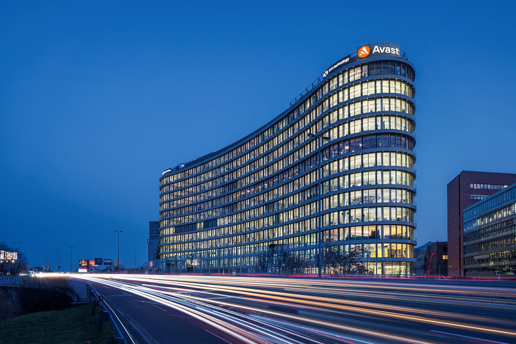 Lease of 600 sq m of office space in Enterprise Office Center for Prologis