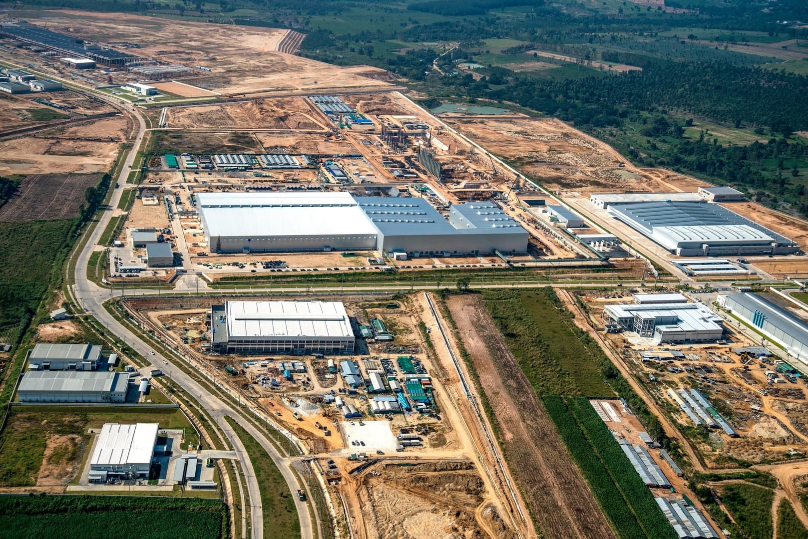 Year 2016 marked by industrial land acquisitions